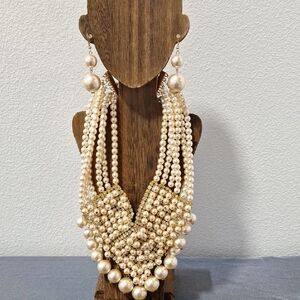 Elegant Pearl Necklace and Earring Set